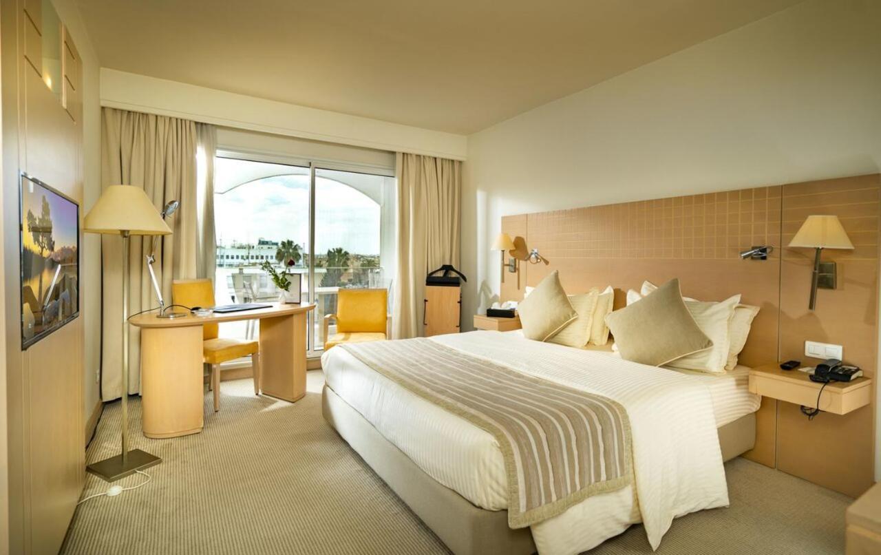 Concorde Sfax Centre Hotel Bagian luar foto
