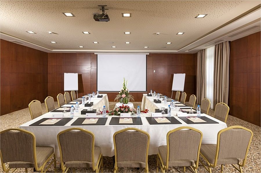Concorde Sfax Centre Hotel Bagian luar foto
